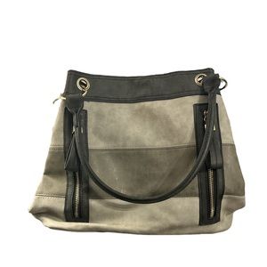 Cato shoulder bag, like new!👜